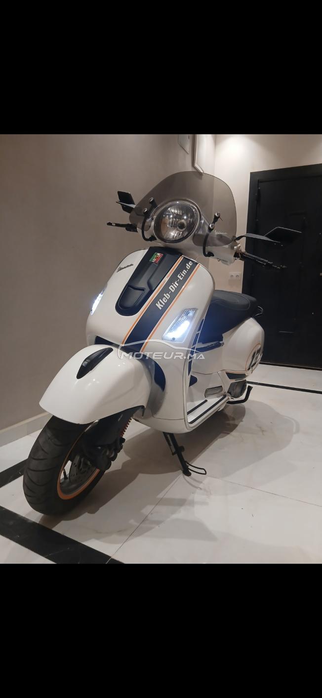 VESPA GTS SUPER 300 EXCELLENT ETAT