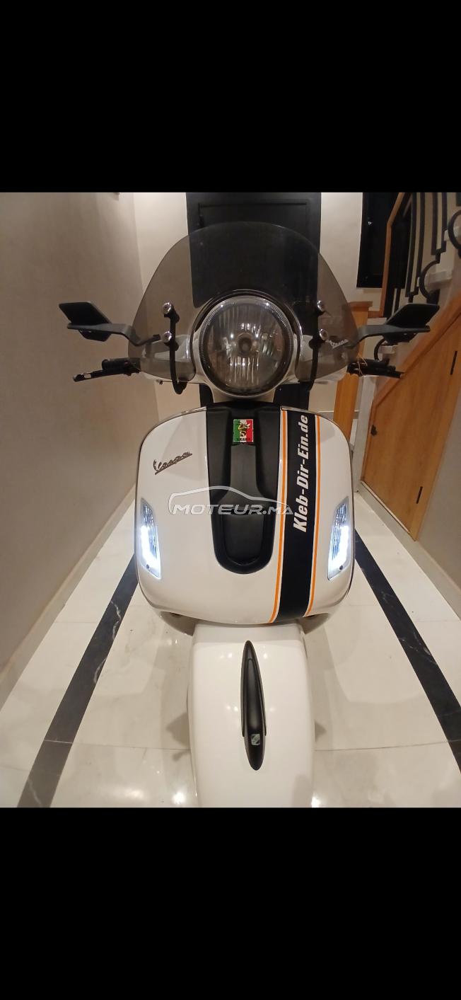 VESPA GTS SUPER 300 EXCELLENT ETAT