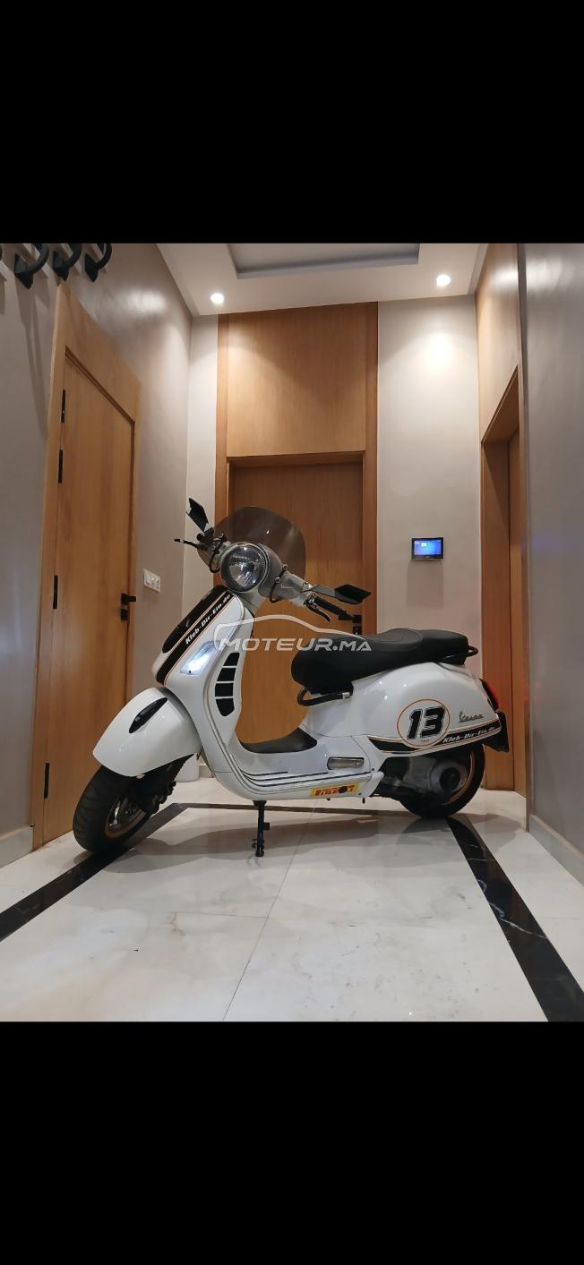 VESPA GTS SUPER 300 EXCELLENT ETAT