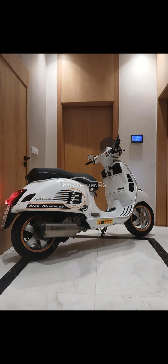 VESPA GTS SUPER 300 EXCELLENT ETAT
