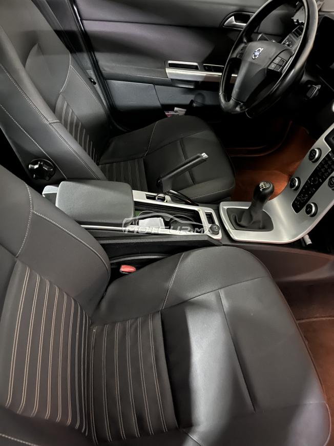 Volvo s40 diesel année 2011 en parfait état