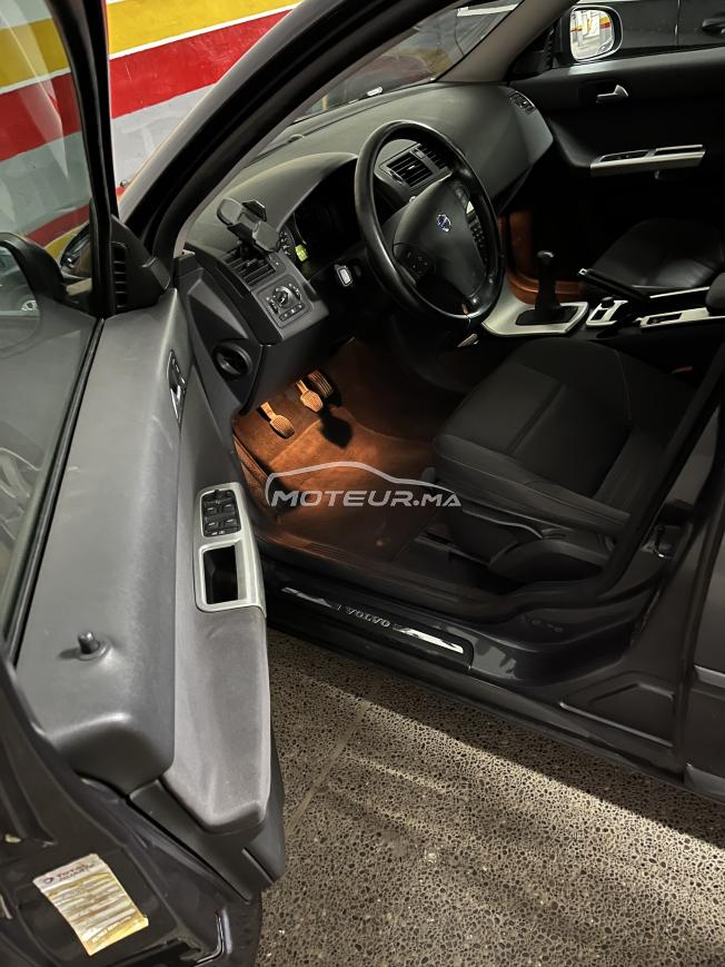 Volvo s40 diesel année 2011 en parfait état