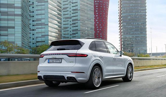 Porsche : le Cayenne bientôt en S-E Hybrid