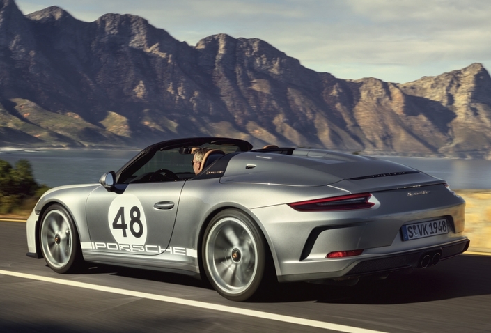 Salon de New York 2019 :  Porsche dévoile la 911 Speedster