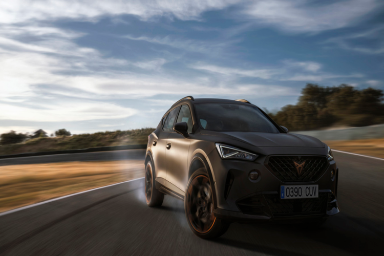 CUPRA Maroc commercialise son Formentor hybride