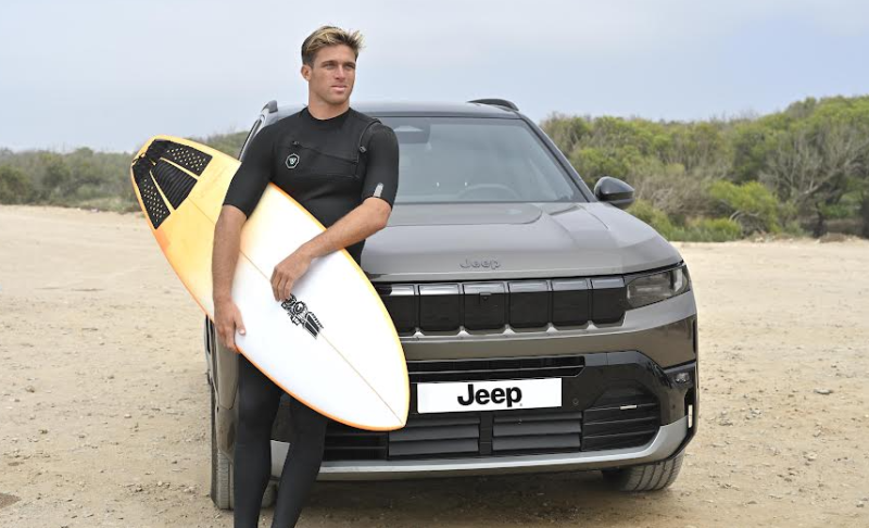 Jeep Maroc s'associe au surfeur professionnel Teva Bouchgua
