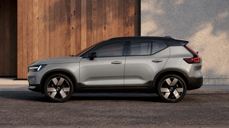 Volvo XC40 2028 : le SUV compact suédois se modernise avec plus de technologie et de sécurité