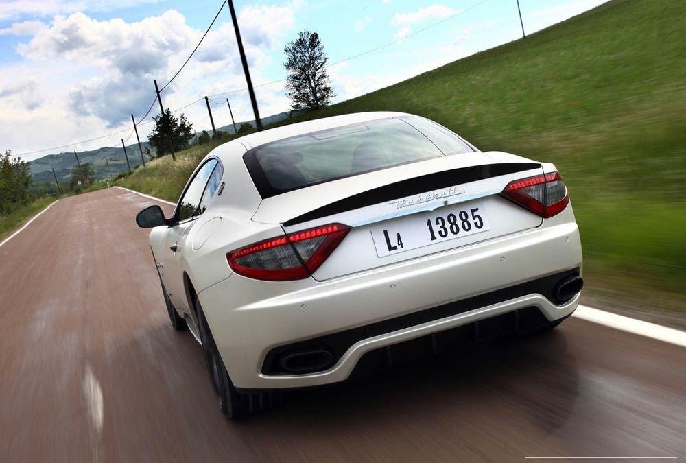 image Maserati Granturismo 