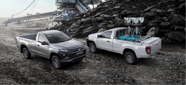 image ميتسوبيشي L200 