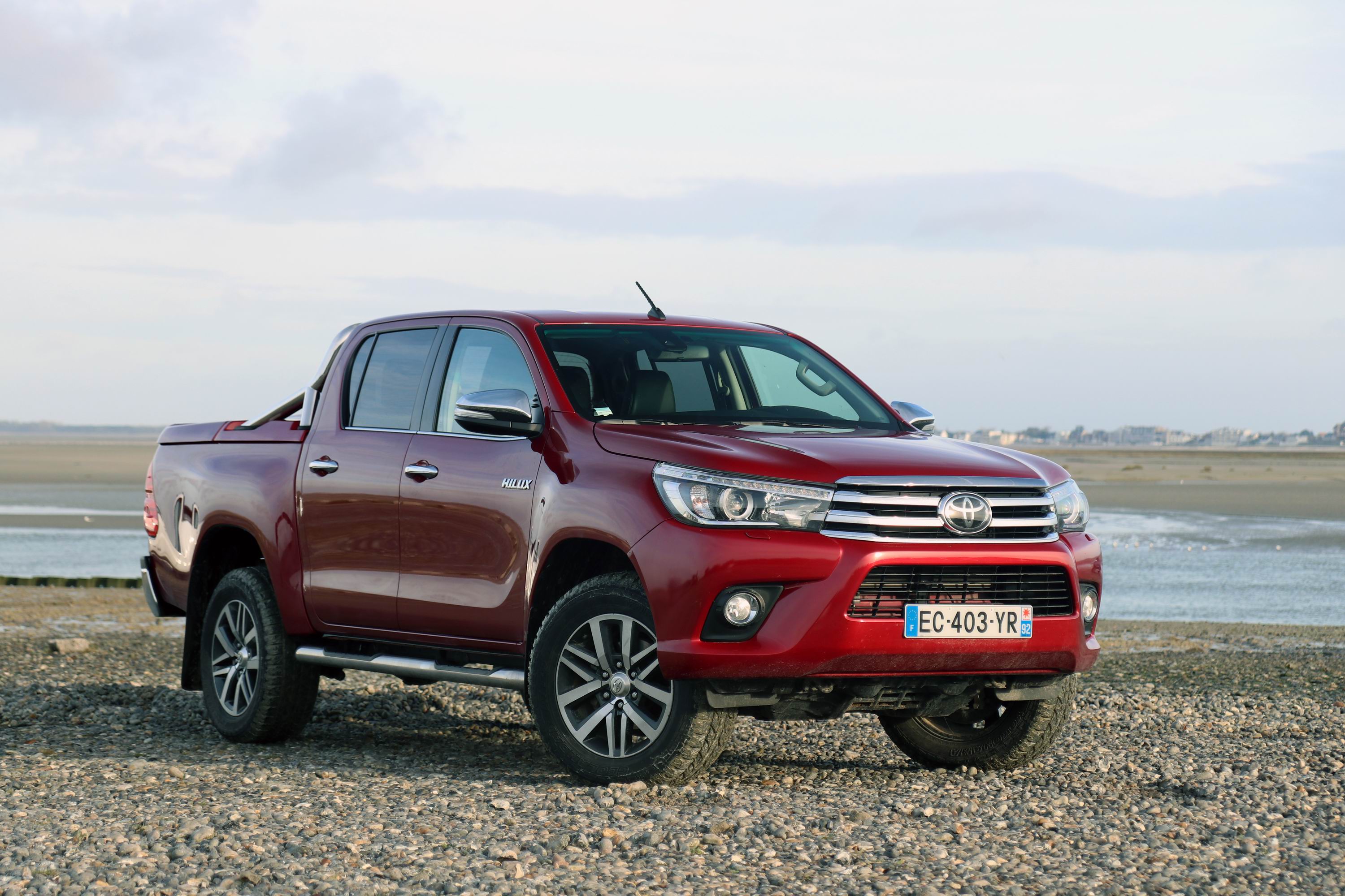 image Toyota Hilux 