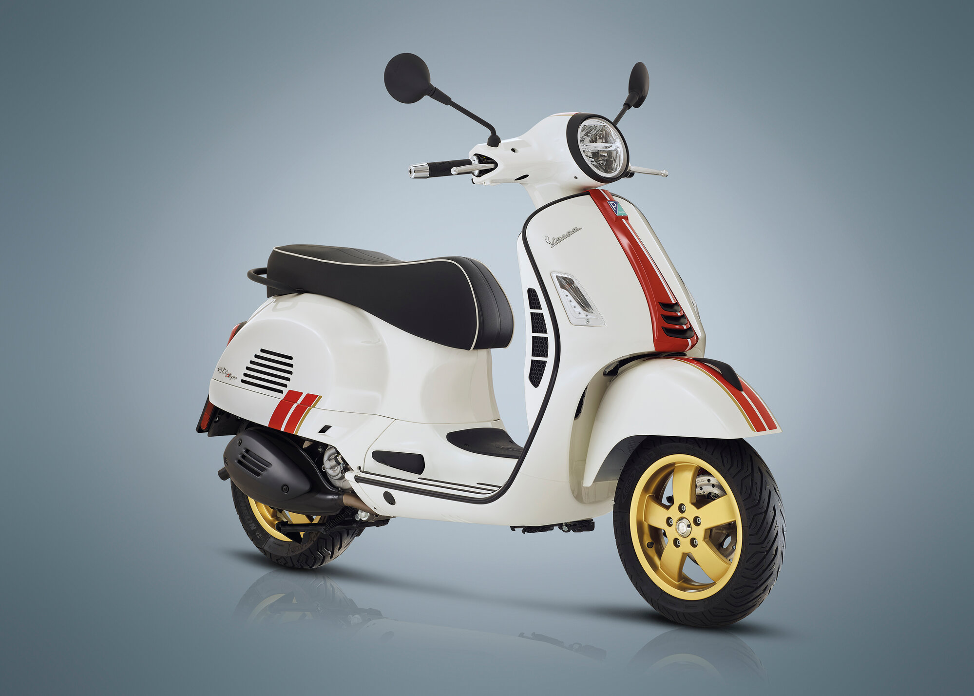 image Vespa gts 