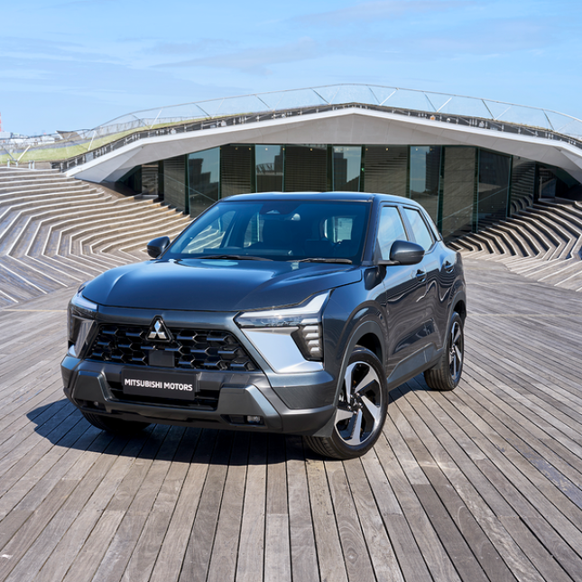 Mitsubishi Oulander Sport - 2