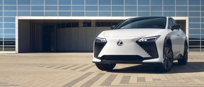 image Lexus RZ 
