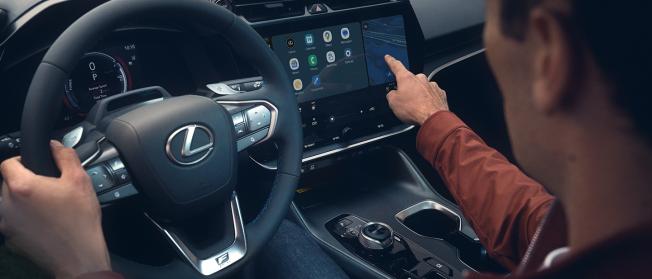 image Lexus RZ 
