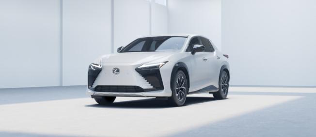 image Lexus RZ 