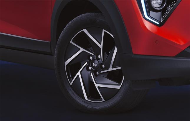image Mahindra XUV 3XO 